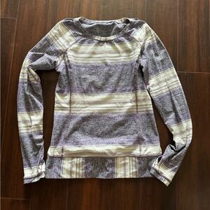 Lululemon long sleeved top
